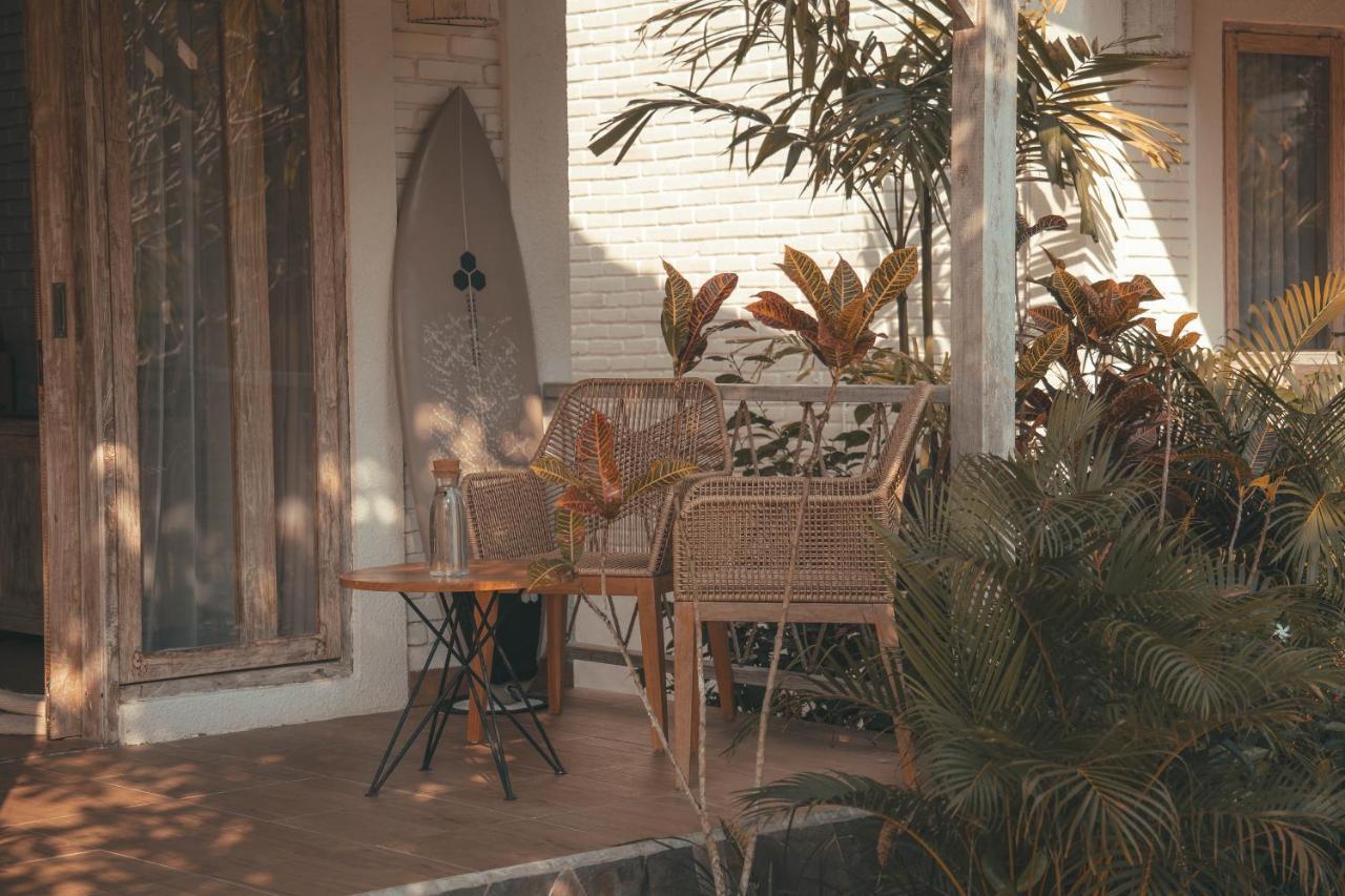 Cari Surf Camp & Studio'S Uluwatu Eksteriør bilde